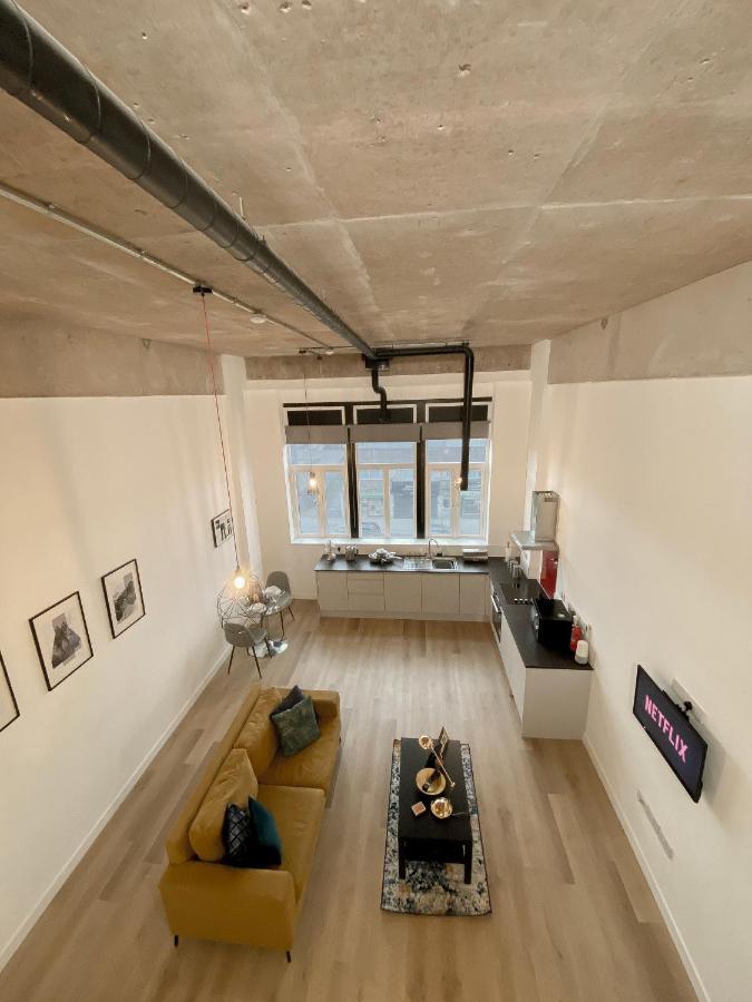 Modern Luxury Serviced Duplex Apartments By Repose- 150 Metro Court, West Bromwich Dış mekan fotoğraf